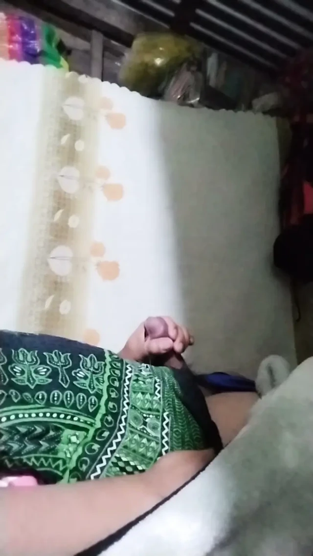 Diğer odada horlarken otuzbir çekmek.