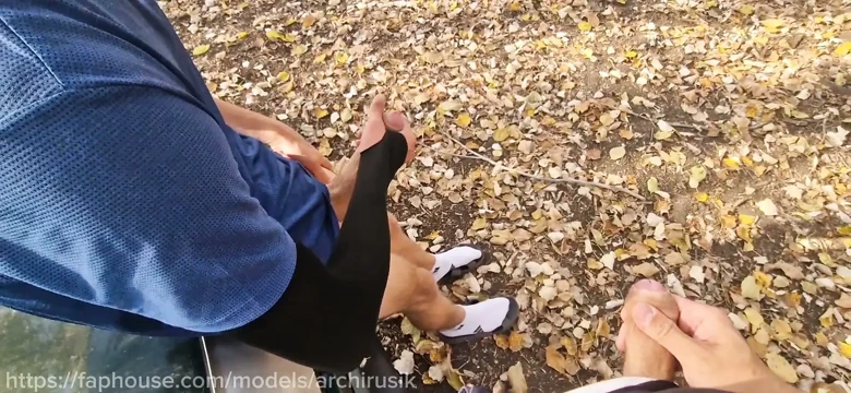 I spied on a straight guy while he was jerking off his huge penis in the car and gave him a hand job.