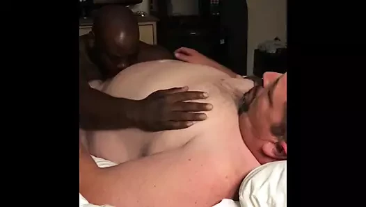 Marcus ve antonio bir kokteyl seks partisi düzenler