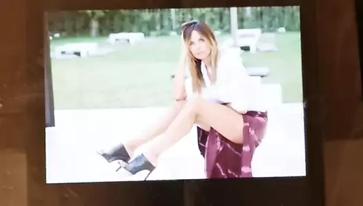 paola perego üzerinde boşalmak