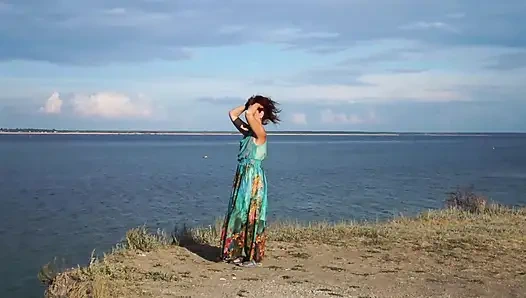 Volga-river'ın üzerinde dik bir şekilde