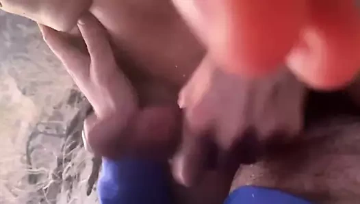 Amatör plaj kamu sikme ile büyük horoz ve boşalmak yeme