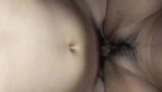 Üvey kız kardeşim bir partiden dönüyor - skandal ev yapımı porno