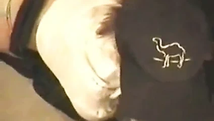 Kocası onu siyah bir adamla tanıştırdı