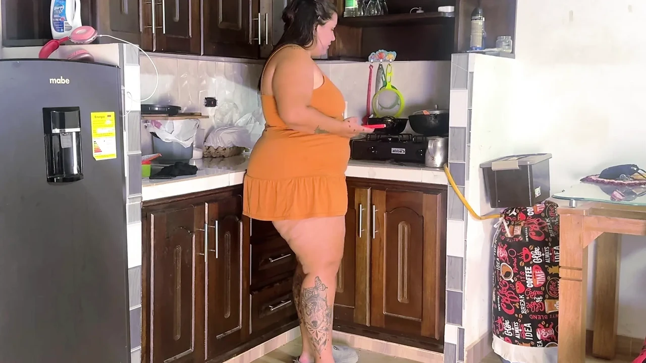 Trending I Fuck The Pizza Delivery Man In The Form Of Payment And He Was Delighted Feat Lexly Stranger Kitchen Seduce Naughty Colombian Hd Porn (Full Video) - Austria Special