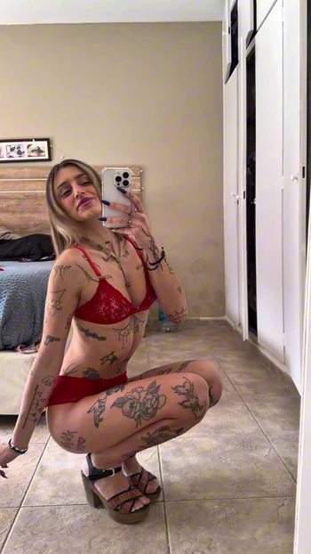 Naa это мое первое видео, мне интересно, что ты говоришь 🙈