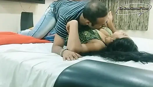 Bangla deshi hot baby ....