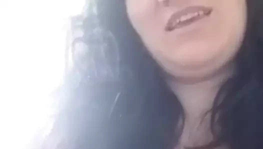 pentru labagii de pe site inteleaga odata cas maritata dar..