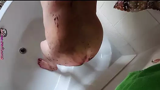 O edepsiz götü duş al