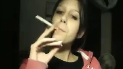 Elizbeth marlboro kırmızı 100'lerin kamerası tekrar