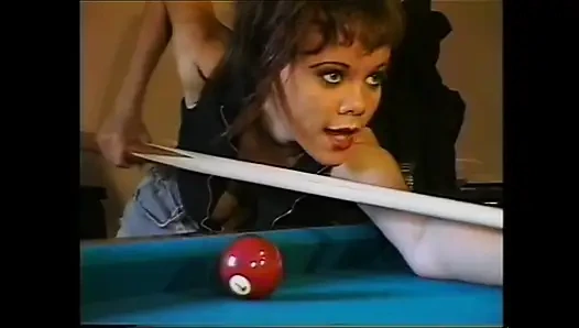 Bilardo oynarken şehvetli