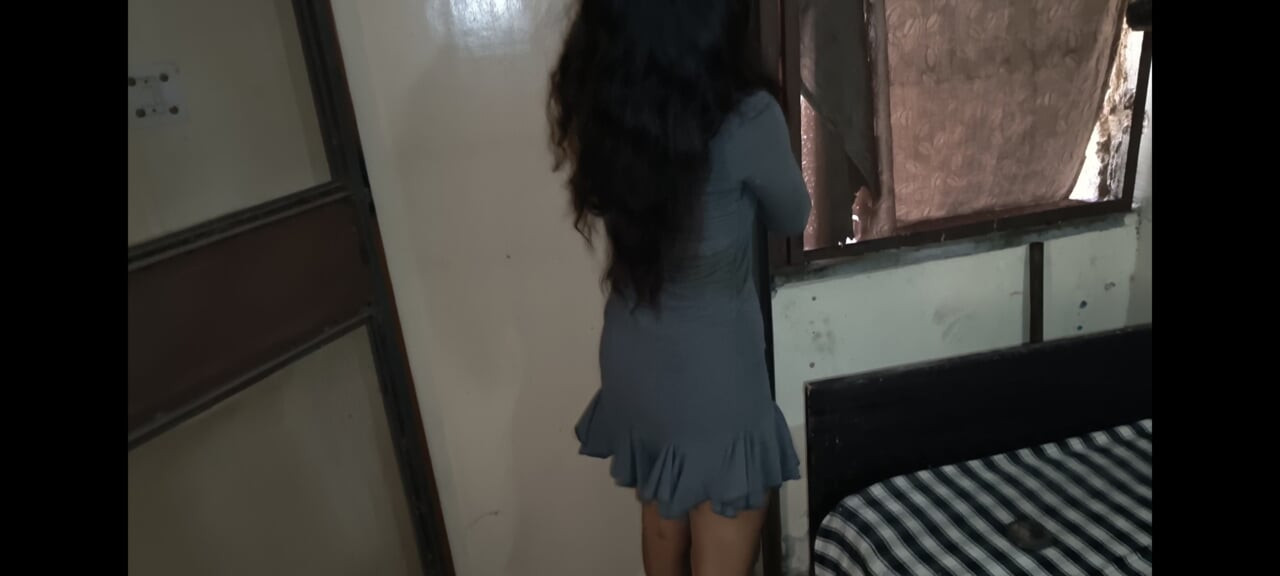 Tesisatçı 🪠 seksi ateşli kızı sikiyor