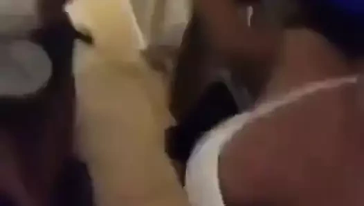 İranlı karısı aldattı