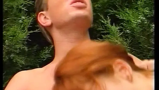 Almanya'dan amatör bayan anal deliğine girdi