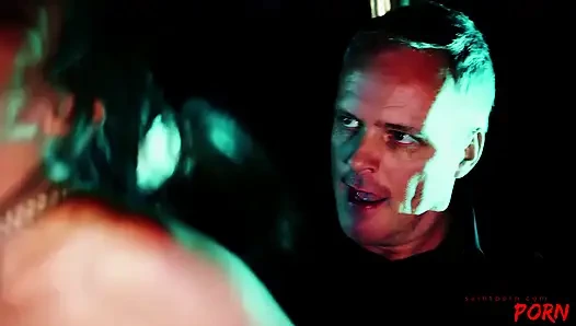 Samantha Bentley gevşek bir striptizci