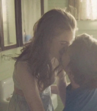 gül leslie titriyor