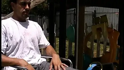 Çıplak ayaklı Adams'ın gün doğumundan film akışı gizli