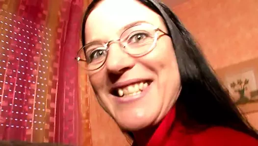 Valerie aşırı lezbiyen seksin zevklerini açıklıyor!