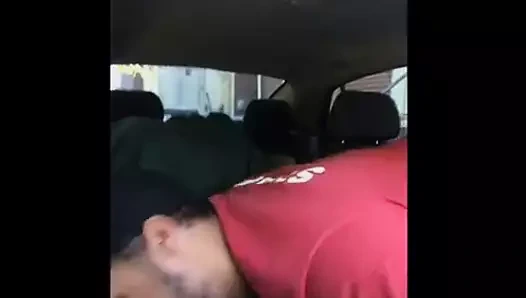 Dl adam kafa alıyor