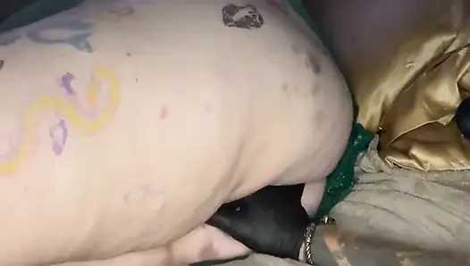 İri güzel kadın anal seks yapıyor