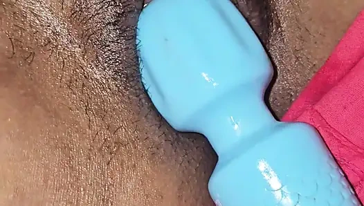 Hintli çift ilk kez domaltarak sikişiyor