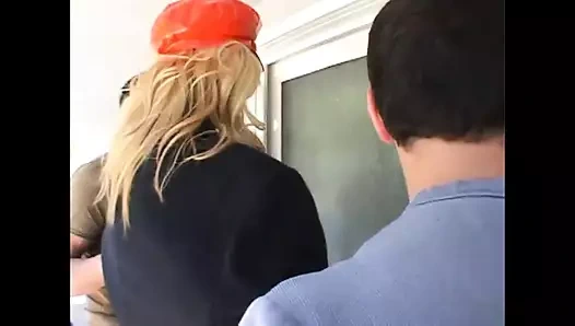 Deliklerimin içinde ateşli sperm!