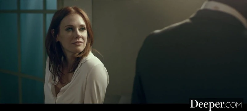 Глубже. Matiland Ward уничтожил большой черный член на Рождество