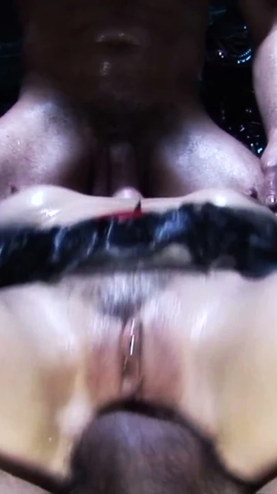 Oily Slickbird Isabel Ice Gets Gang Banged In The Dungeon | Bölüm 3