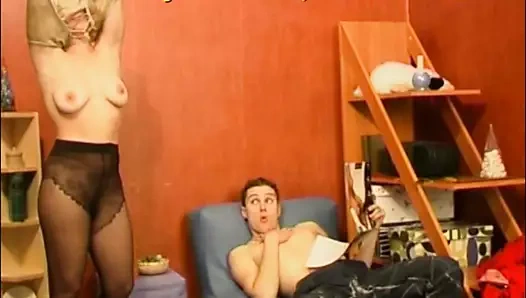 Fince altyazılı slayt gösterisi: natalie