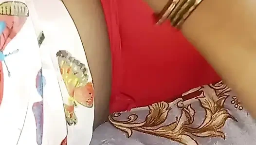 Karımın kalın amını okşadım. Bölüm 1