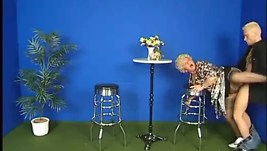 doyumsuz alman olgun