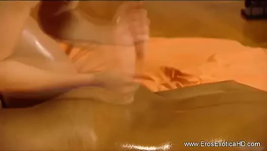 Lezbiyenler şaşırtıcı vücut ve kedi masajı