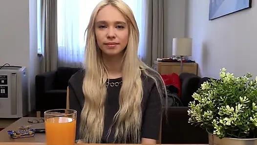 Seksi öğrencinin paraya ihtiyacı var- röportaj