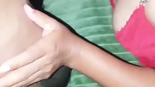 Üvey kızımın erkek arkadaşını yiyorum