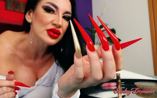 Keskin stiletto tırnaklar aynada 31 talimatı