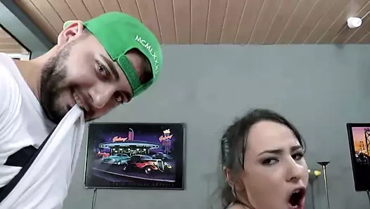 orgazm arayışı içinde seksi kız - bölüm 3