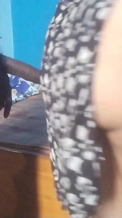 Hintli avala kadın erkek olmayanla Hintçe ses kaydıyla seks yapıyor | Klip 1