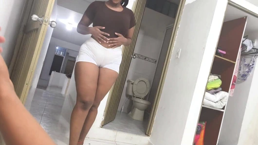 Üvey annem bana mastürbasyon yapmayı öğretiyor