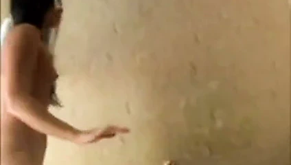 Melek giyinmiş hottie becerdin içinde yatak