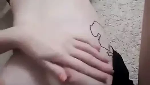 rich bulgarian wife (obicha da se zadovolqva za men)