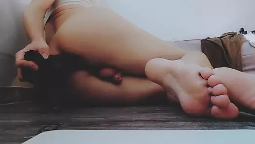 Anal dildo tek başına mastürbasyon