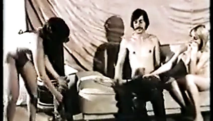 İçinde papatya yatıyordu - 1972