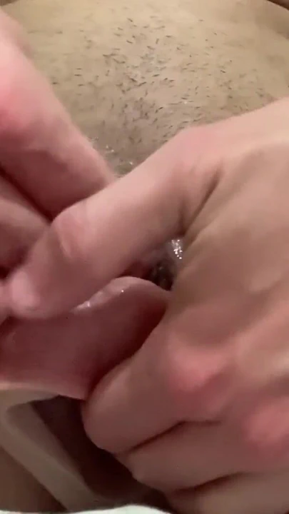 Ben t-yarağıma mastürbasyon yaparken trans amcığıma dildoyla biniyorum. | Klip 1