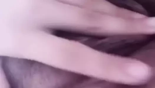 Venezolana 27 yaşında reçeller bir yapay penis yukarı ona ıslak kedi