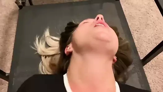 Cum üzerinde benim kedi baba