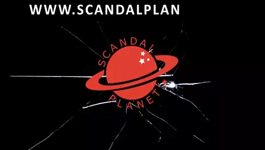 Alena savostikova çıplak sahneden silahlı on scandalplanet.com