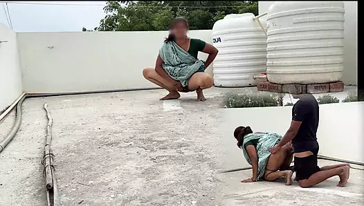 Komal Terrence'de sikilmek için kayınbiraderi ile arkadan arıyor