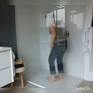 putzfrau macht sauber