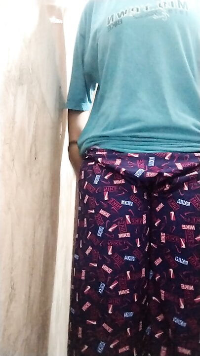 Desi Hindistan choot kolaj gilr banyo