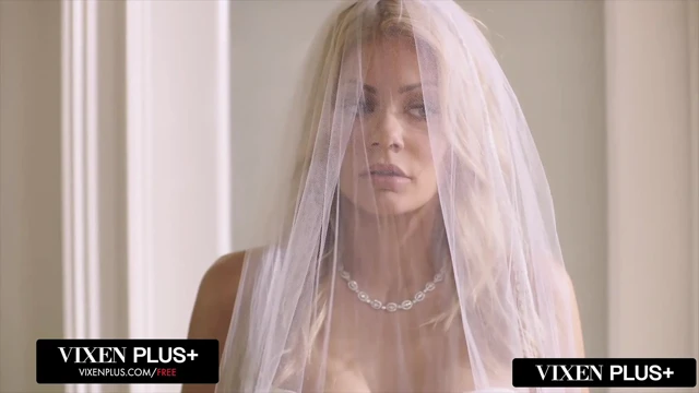 Vixenplus sarışın Riley Steele için ilk büyük zenci